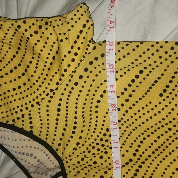 Retro Yellow Pixie Dress - Picture 6 of 9